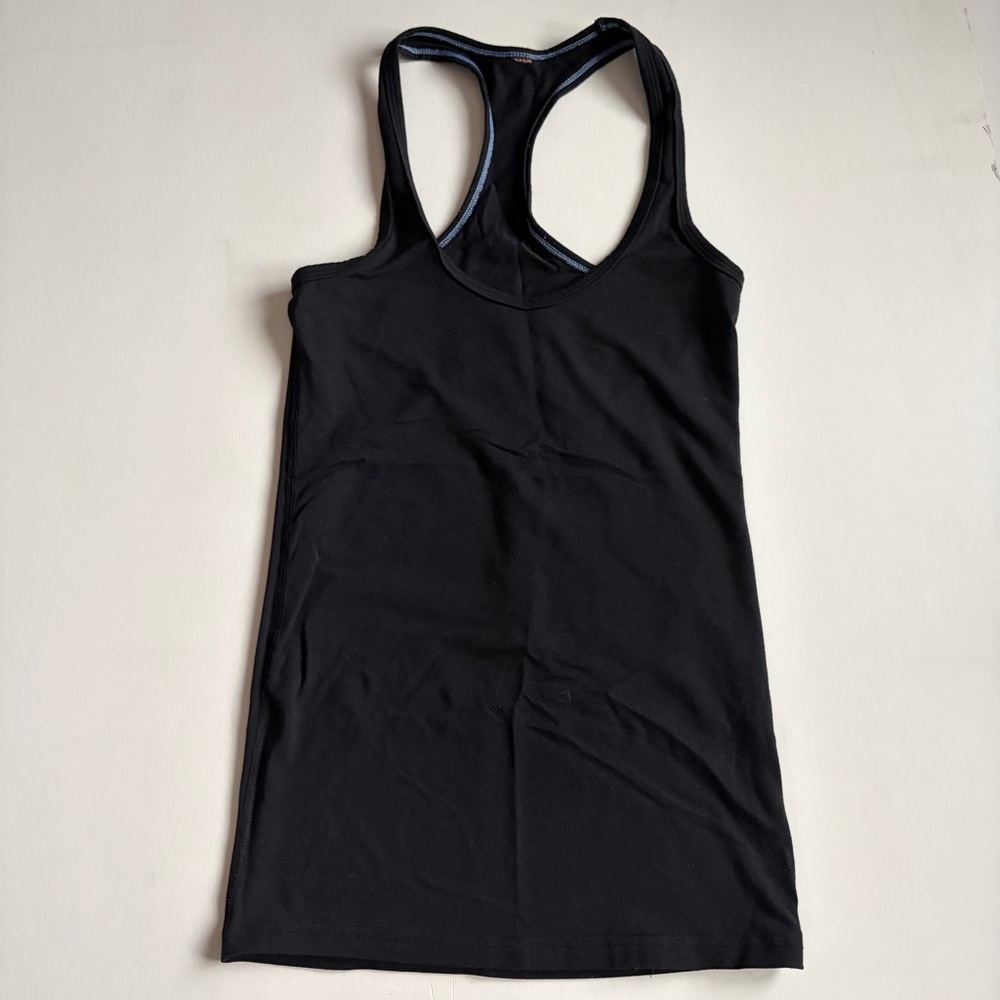 💚3/$15💚 TNA Aritzia Black Sleeveless Women's Top